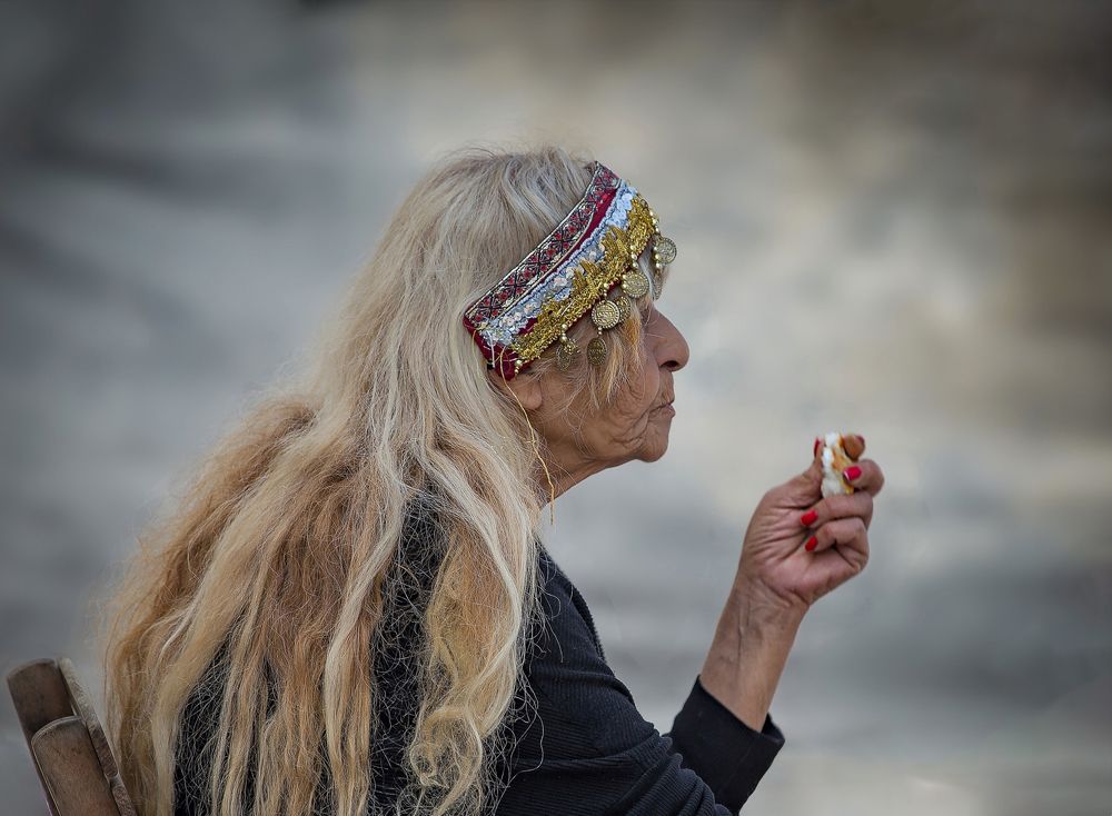 Photograph by Vladimir Sarichev