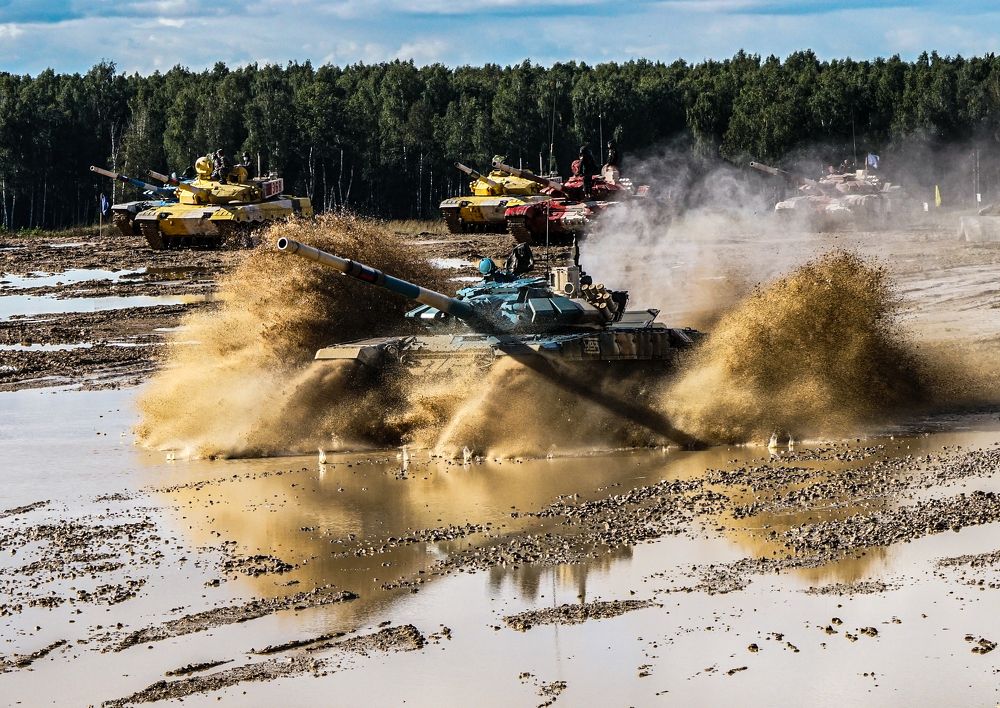 Танки грязи не боятся