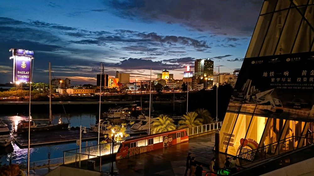 Photograph by Samuel Chan