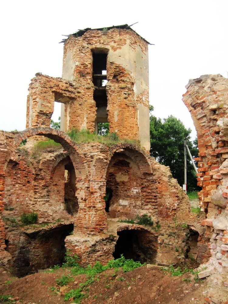 Разрушено нами.