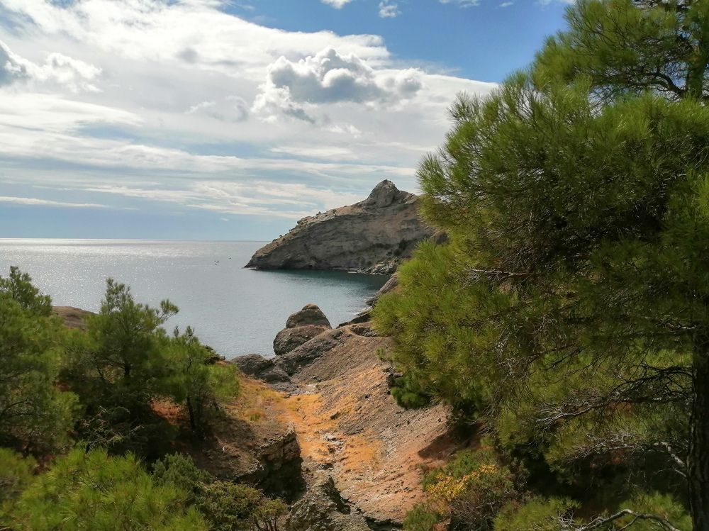 Новый Свет. Вид на море и мыс Капчик с тропы Голицына.