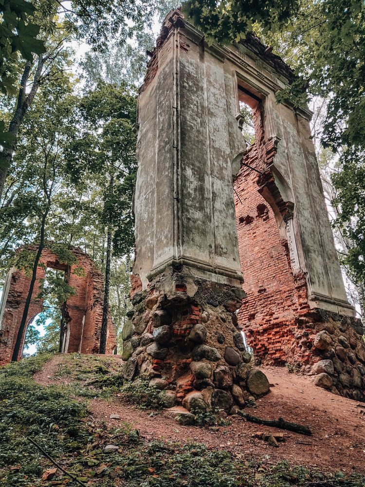 Photograph by Leanid Kulpo