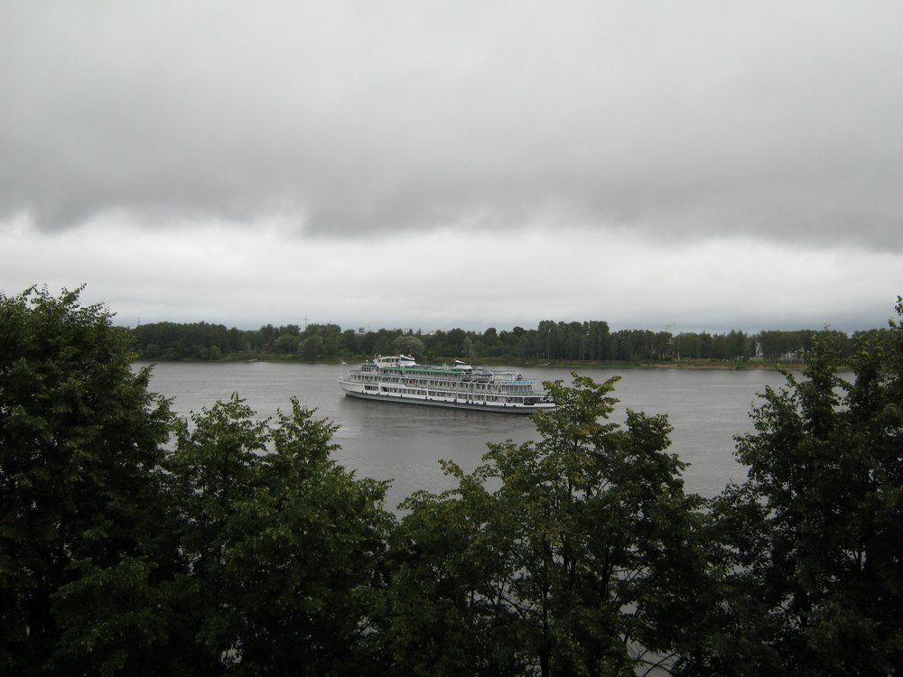 Теплоход.