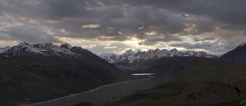 Гималаи. Озеро Чандратал.