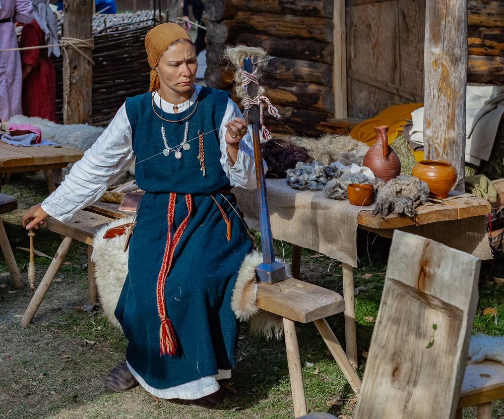 Деревенская женщина