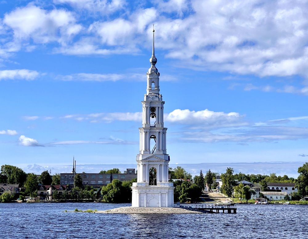 Фотография автора Олег Травин