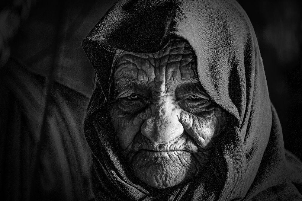 Photograph by Aleetet