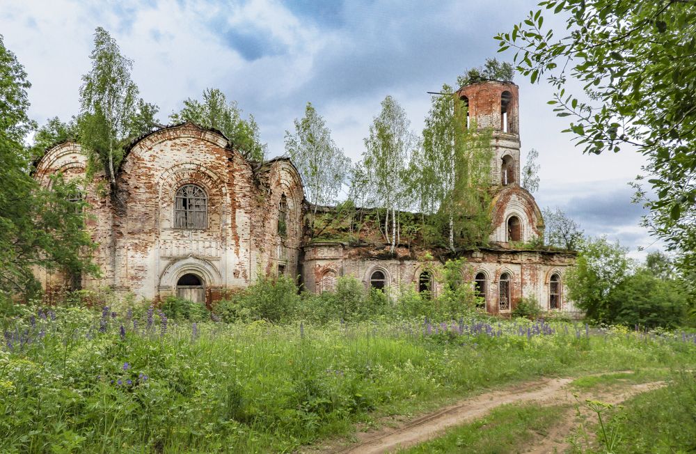 Уходящий в прошлое.