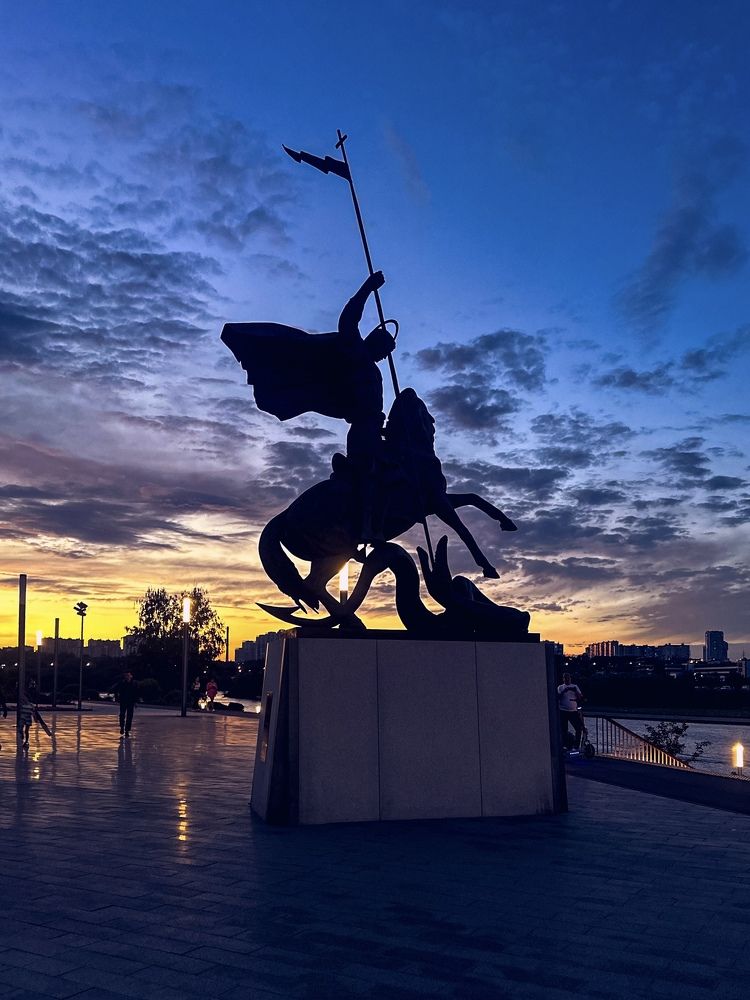 Победоносец!