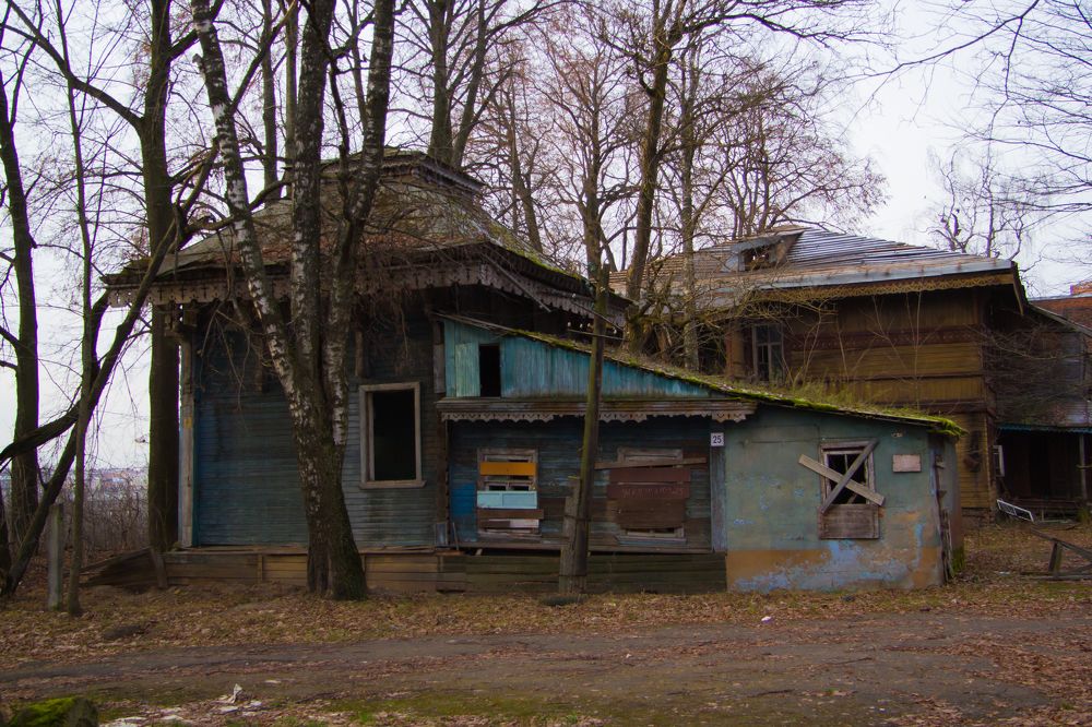 Photograph by Anton Hantov