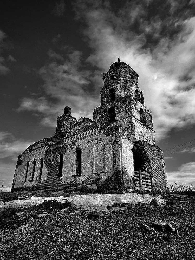 Фотография автора Евгения Елисеева