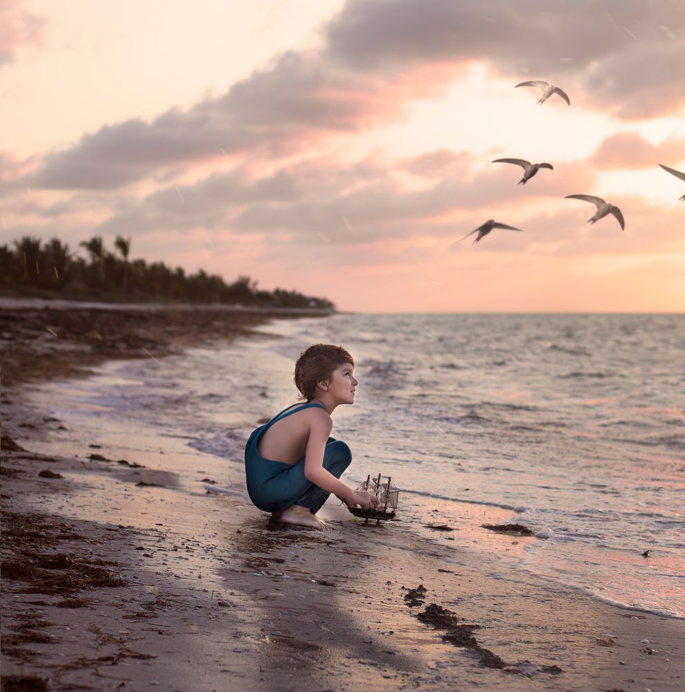 Photograph by Dani Escoffie