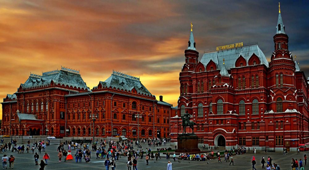 Исторические здания.