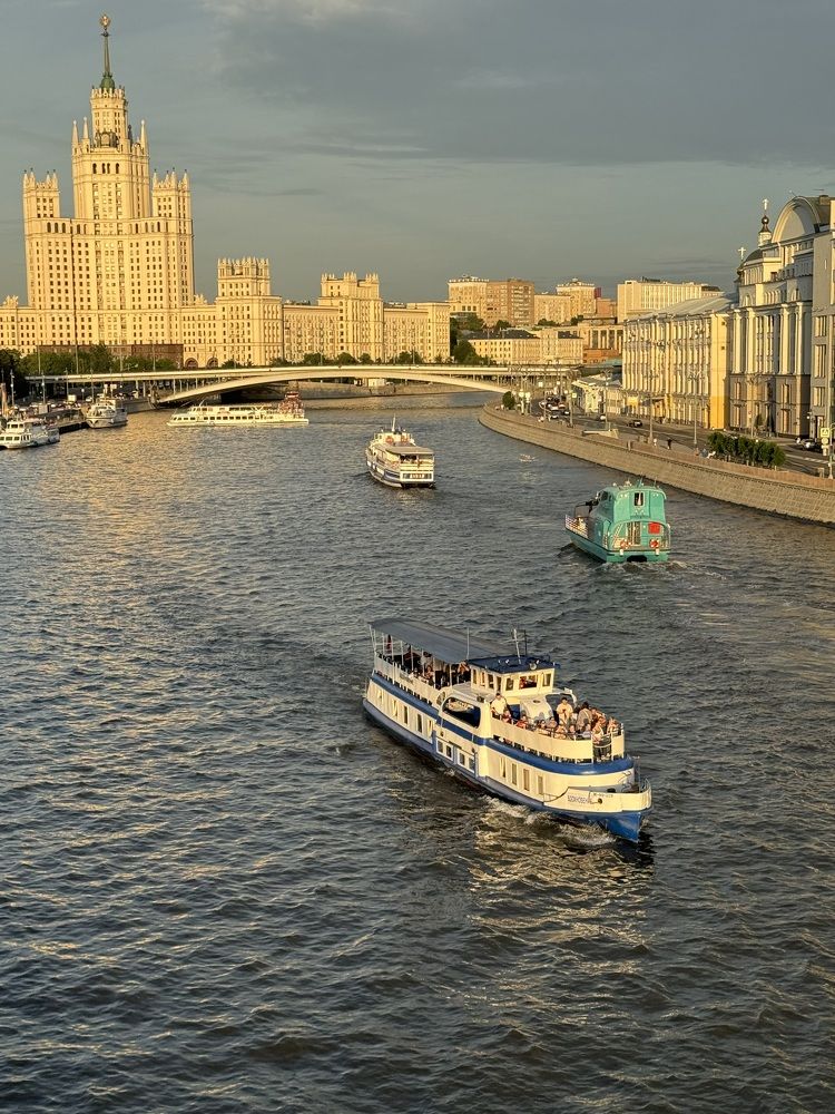 Фотография автора Анжела Нерсисян
