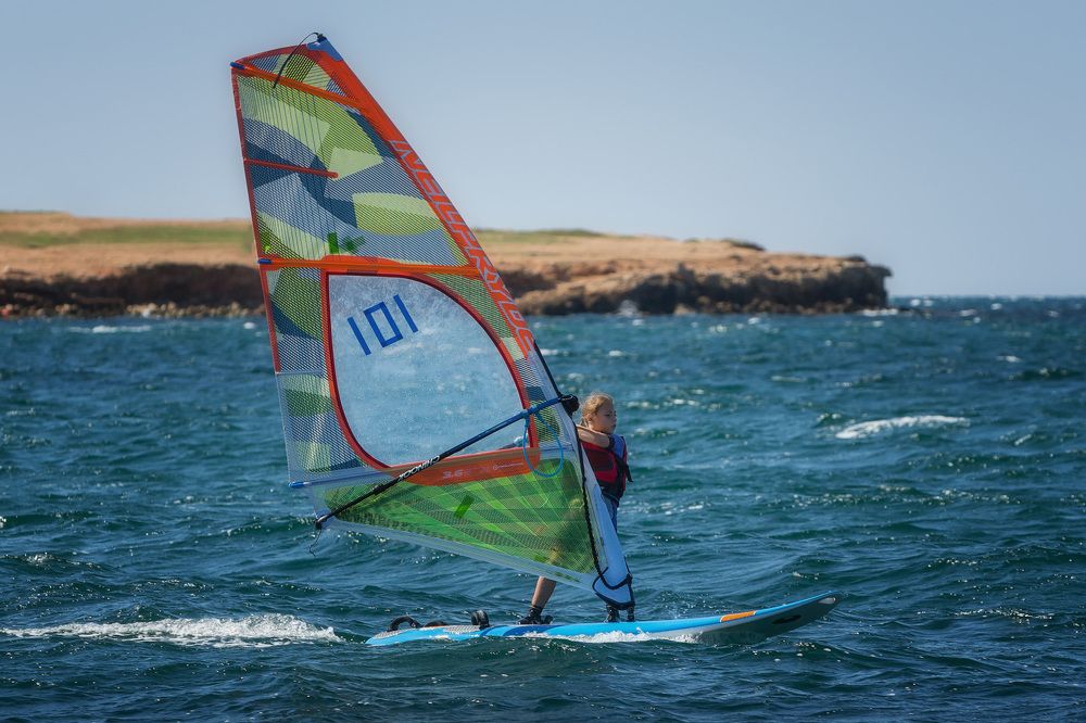 На своём месте.