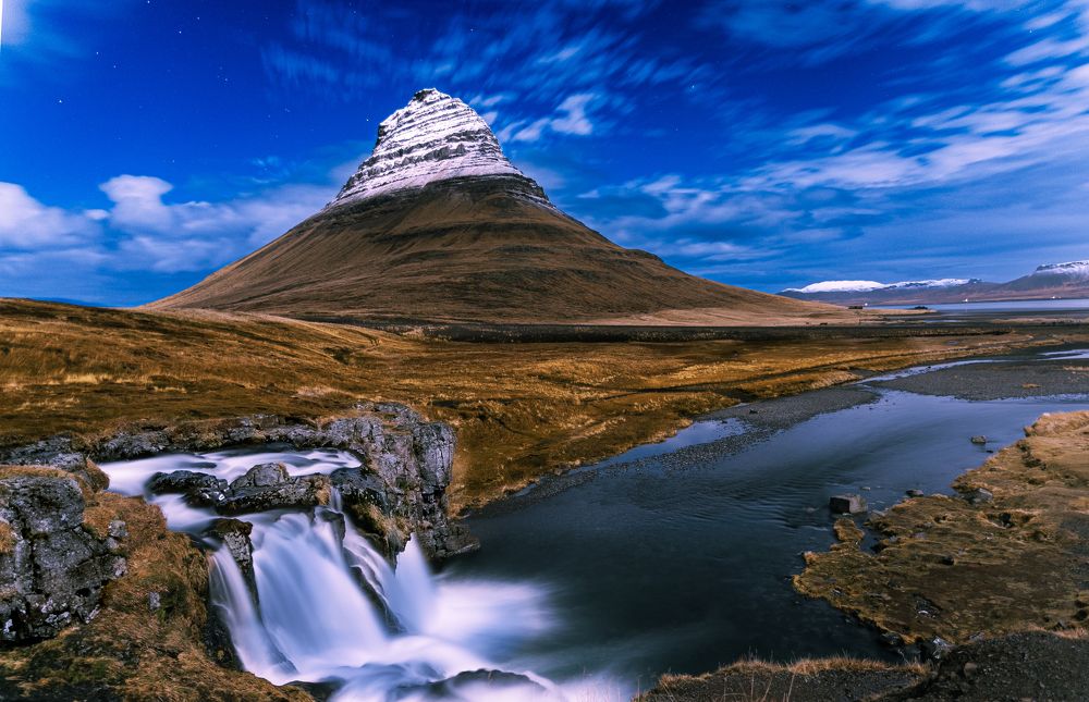 Photograph by Edo Gonzalez