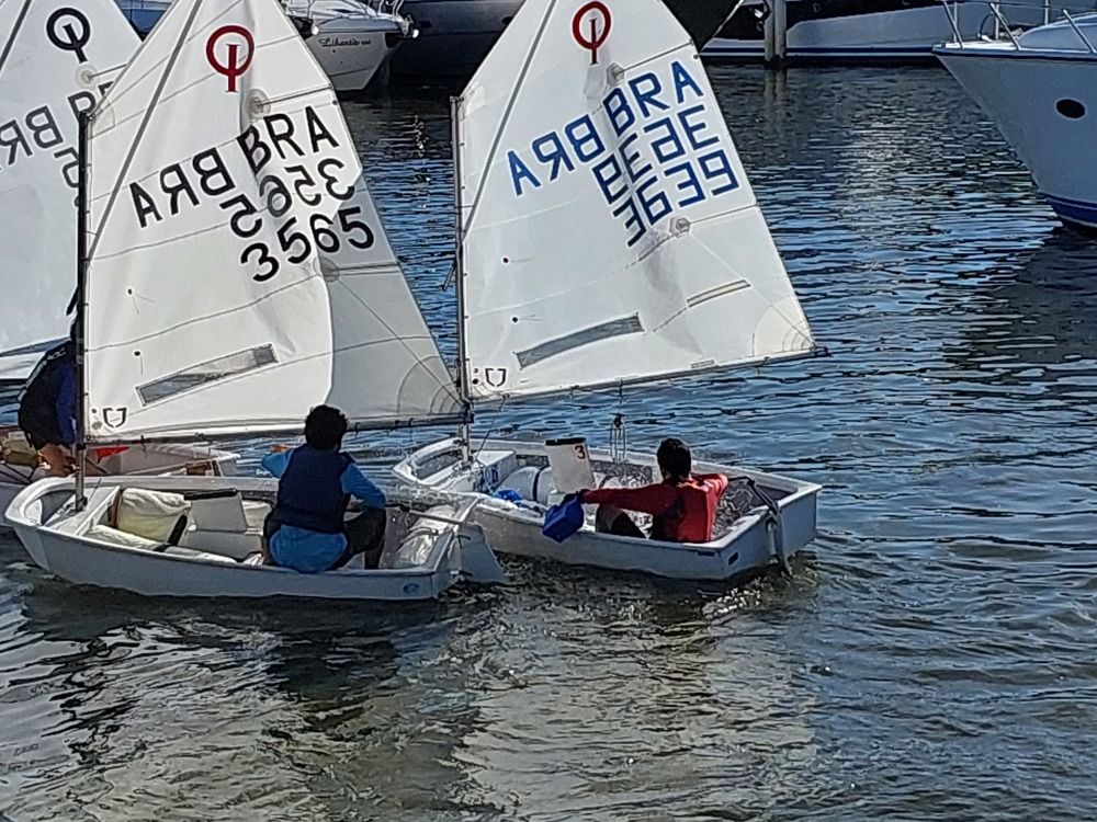 Photograph by CRINALDO REIS