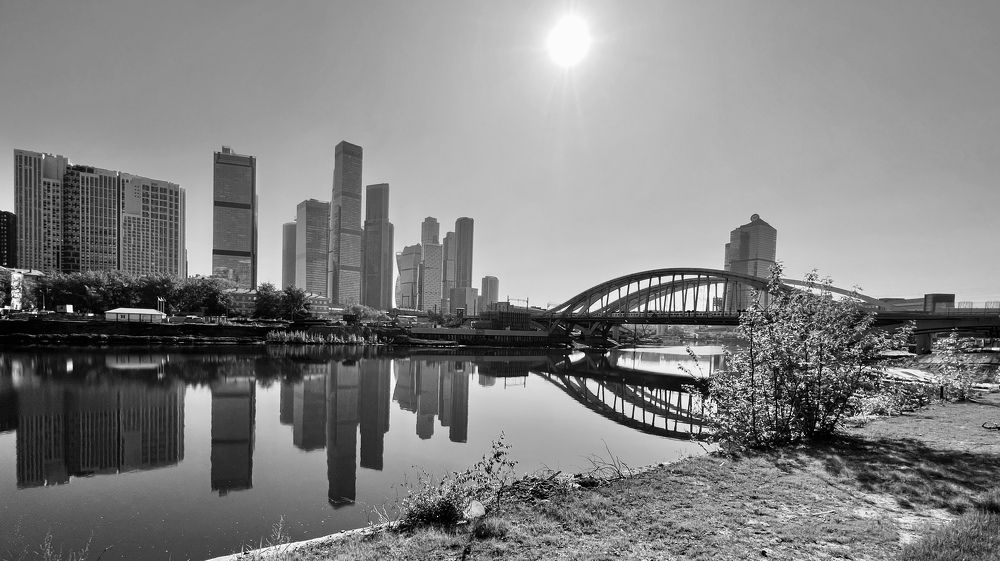 КОНТАРСТЫ ГОРОДА