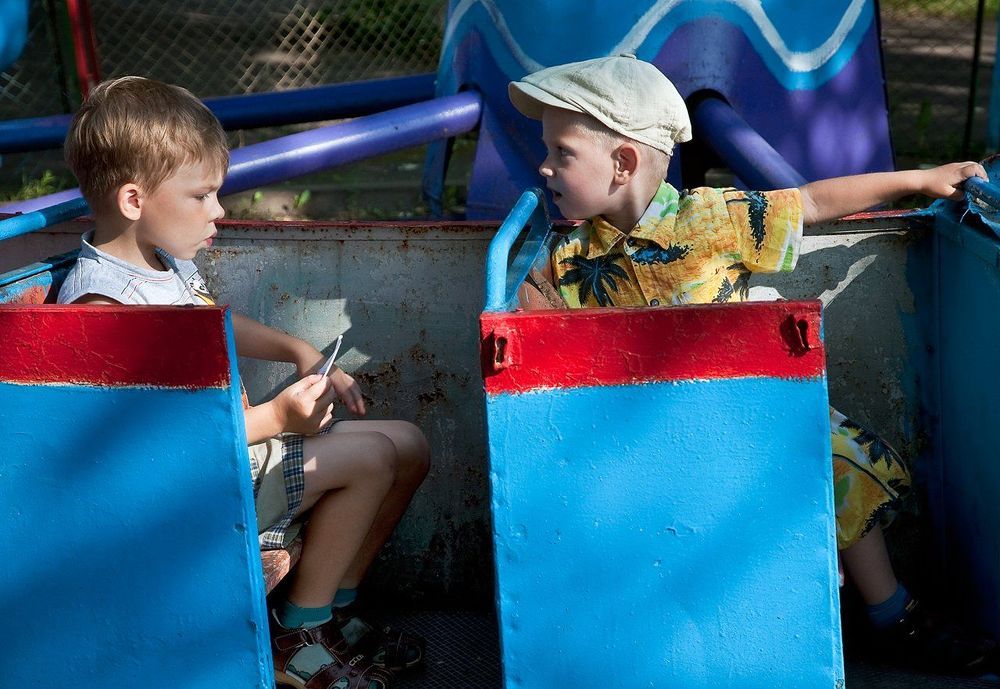 Ты со мной в космонавты?