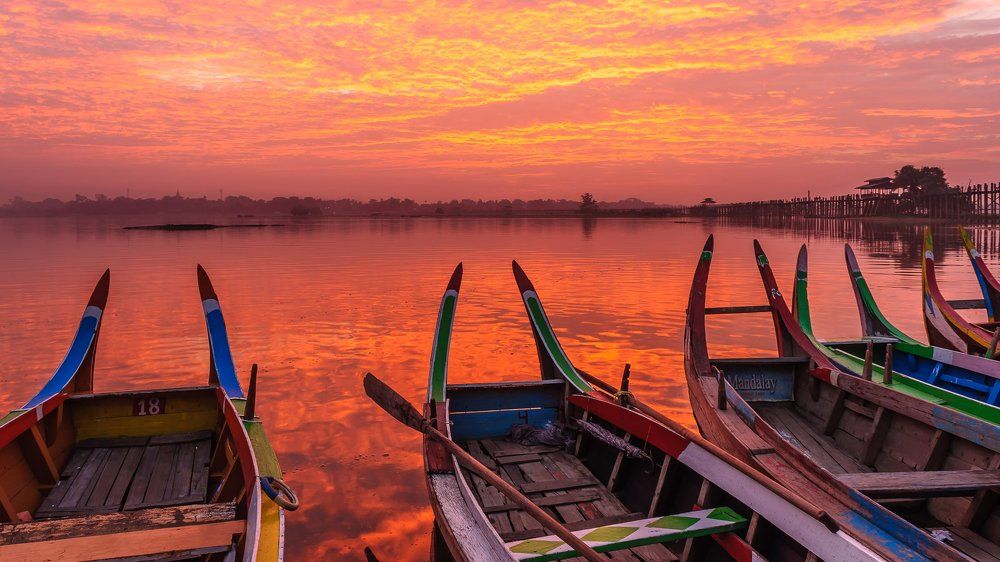 U Bain bridge sunrise