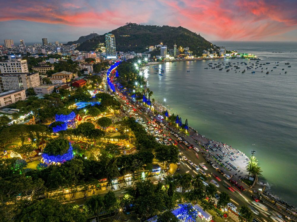 Thành phố Vũng Tàu về đêm
