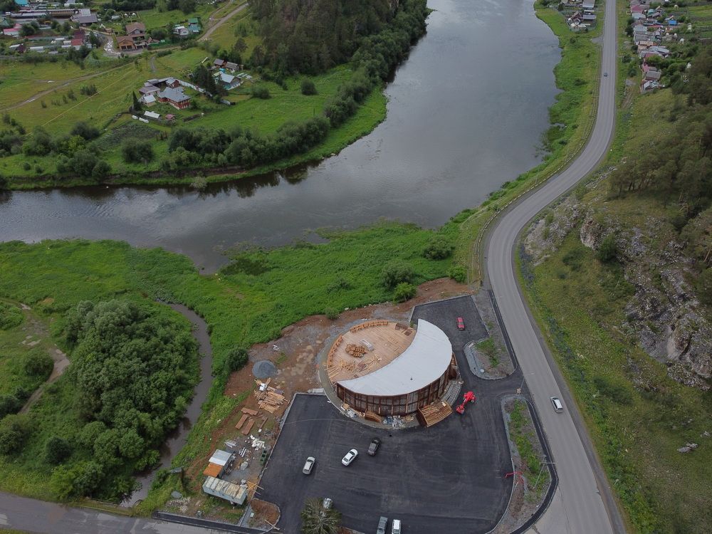 Photograph by Rustam Abdulin