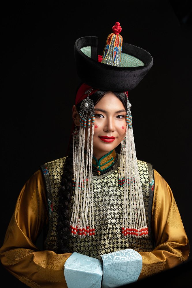 Фотография автора 2B Bayasaa