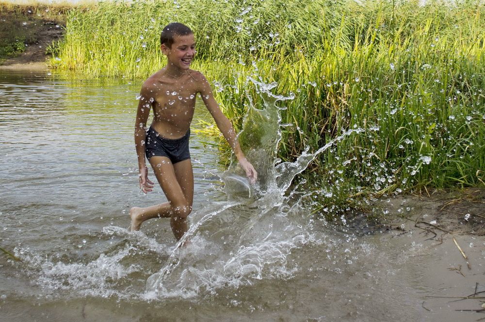 Сейчас обрызгаю.