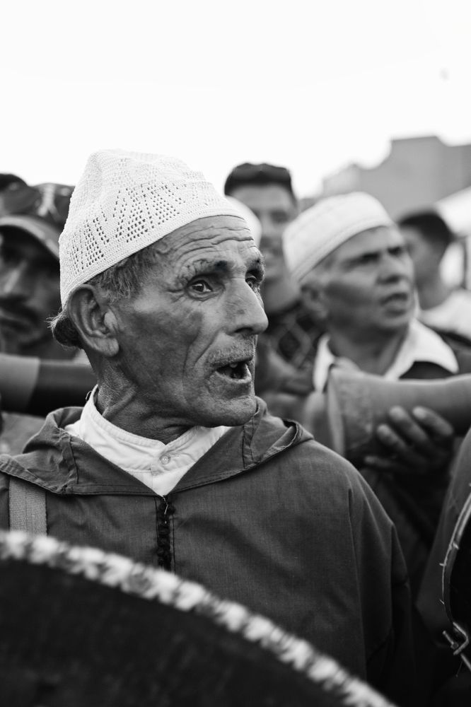 homme âgé portant une djellaba