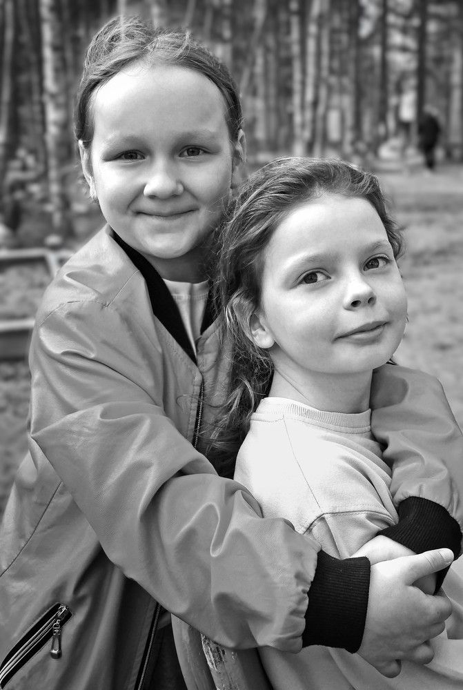 Неразлучные подружки.