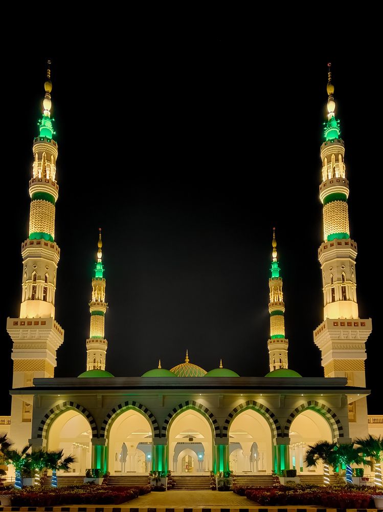 The Mighty Mosque