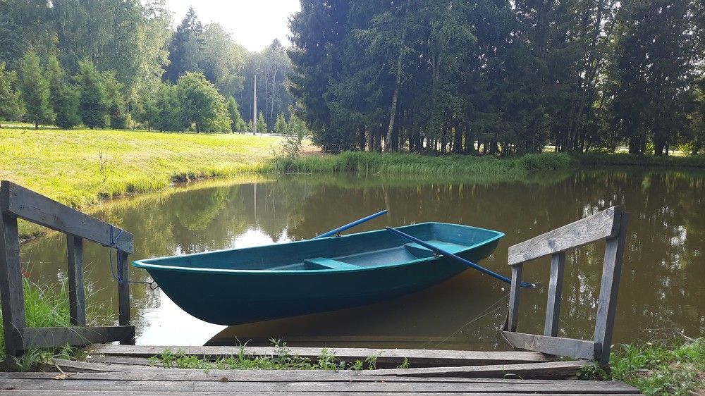 На воде