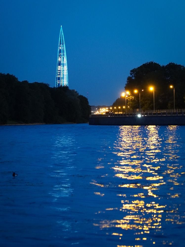 Петербург по мотивам Ван Гога