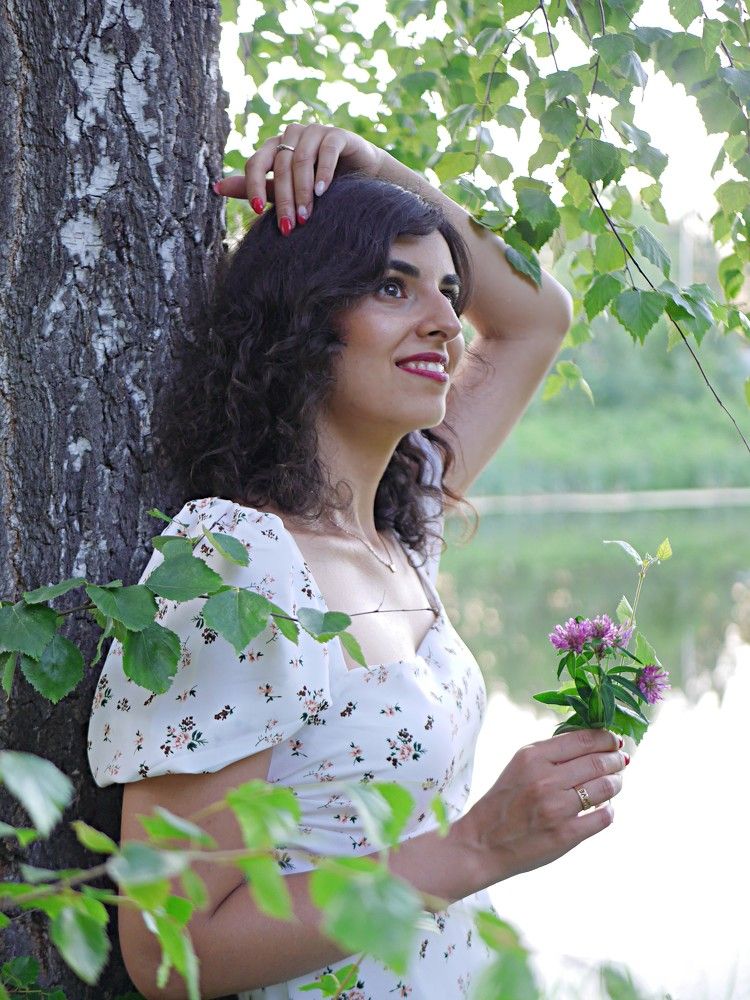 Фотография автора Лариса Хвостова