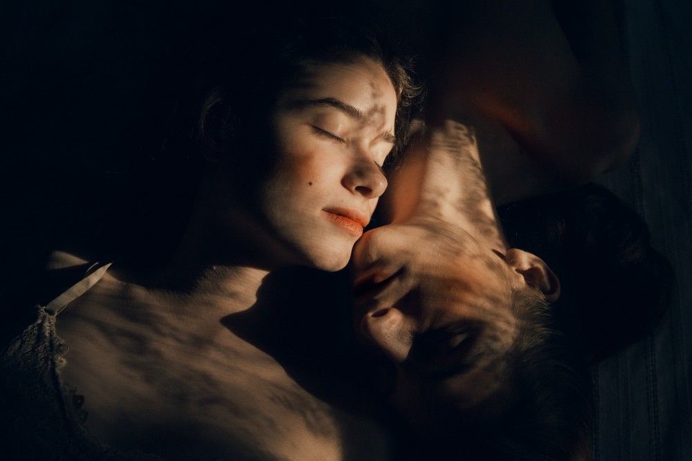 Photograph by Mari Saxon