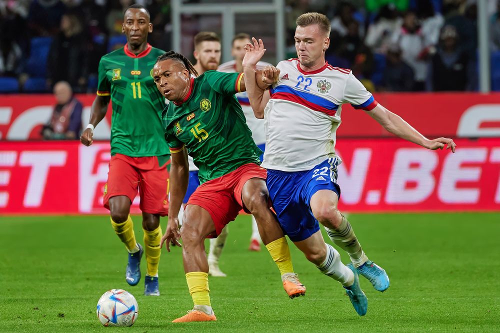 Борьба за мяч / Fight for the ball