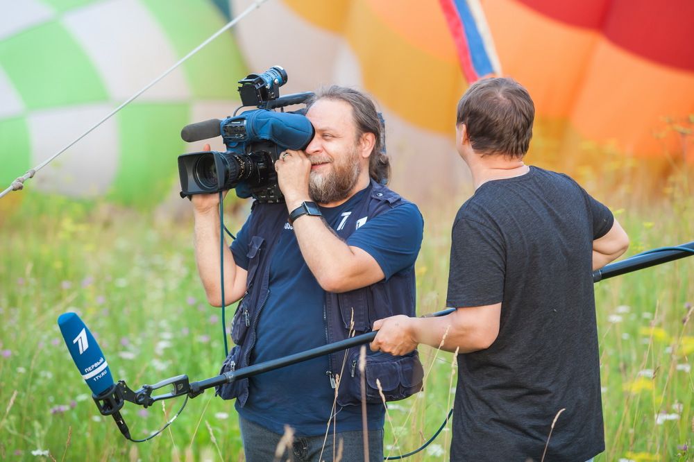 увлечённый видеооператор