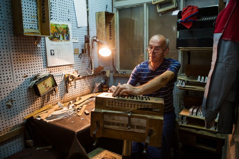 настройщик гармоники