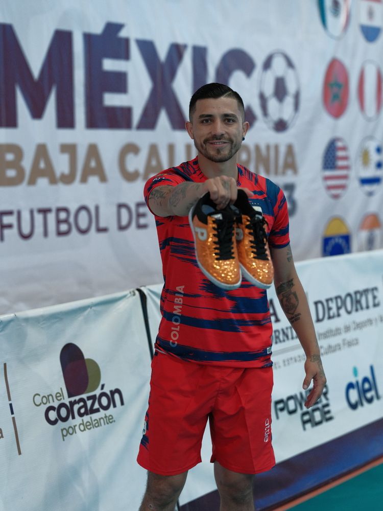 Photograph by ROBERTO GANDARILLA