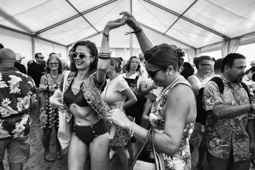 Photograph by Pere Arnaldo