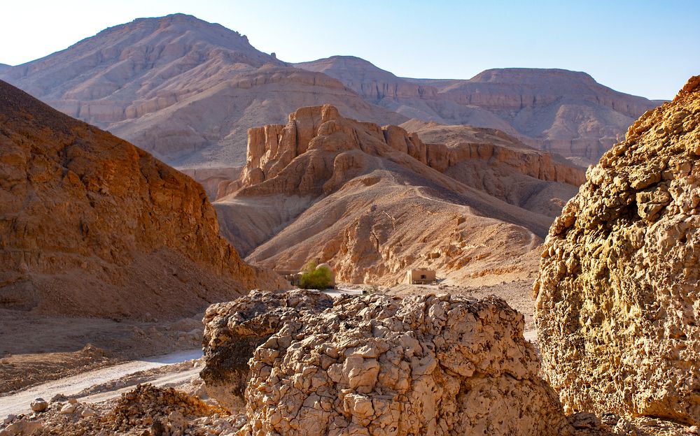 Дорога в усыпальницу царей.  Сахара