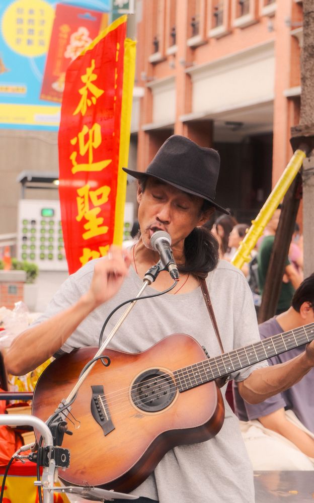 Фотография автора Gustavo Orellana