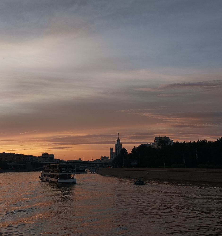 Фотография автора Роман Зотов