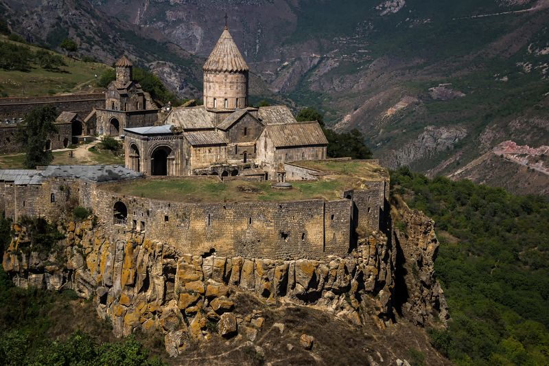 Rafael Manukyan, Bulgaria