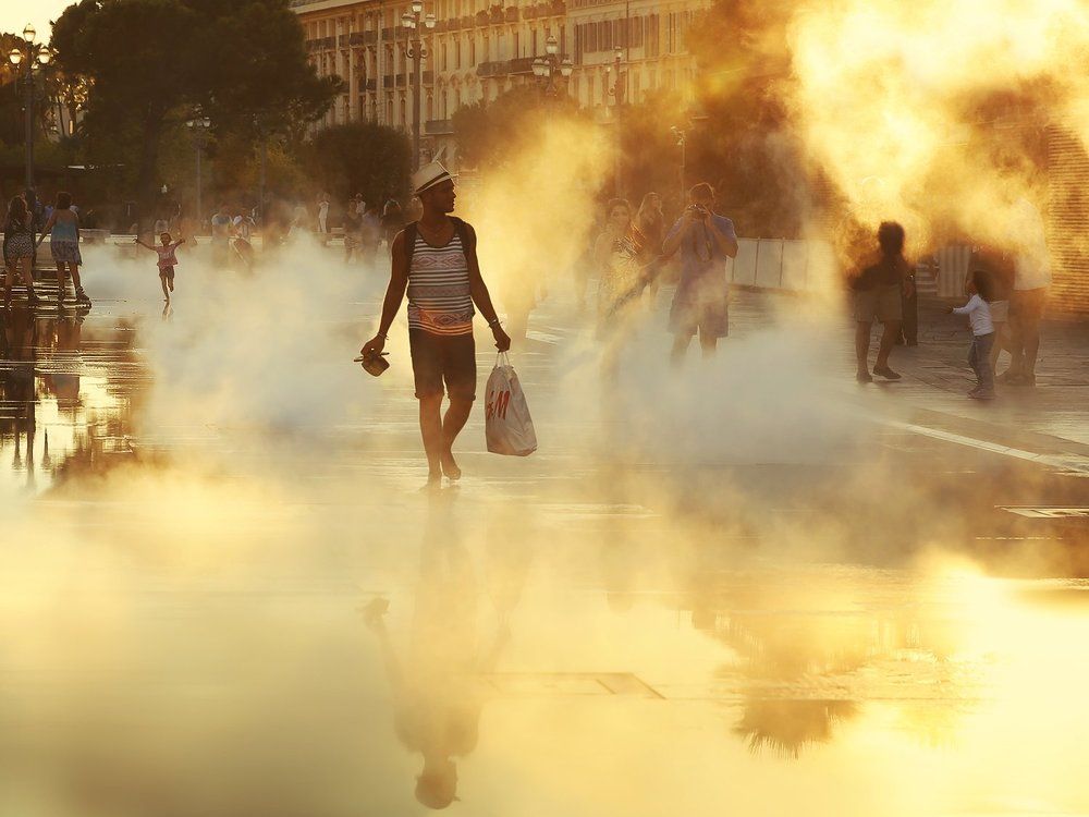 С лёгким паром