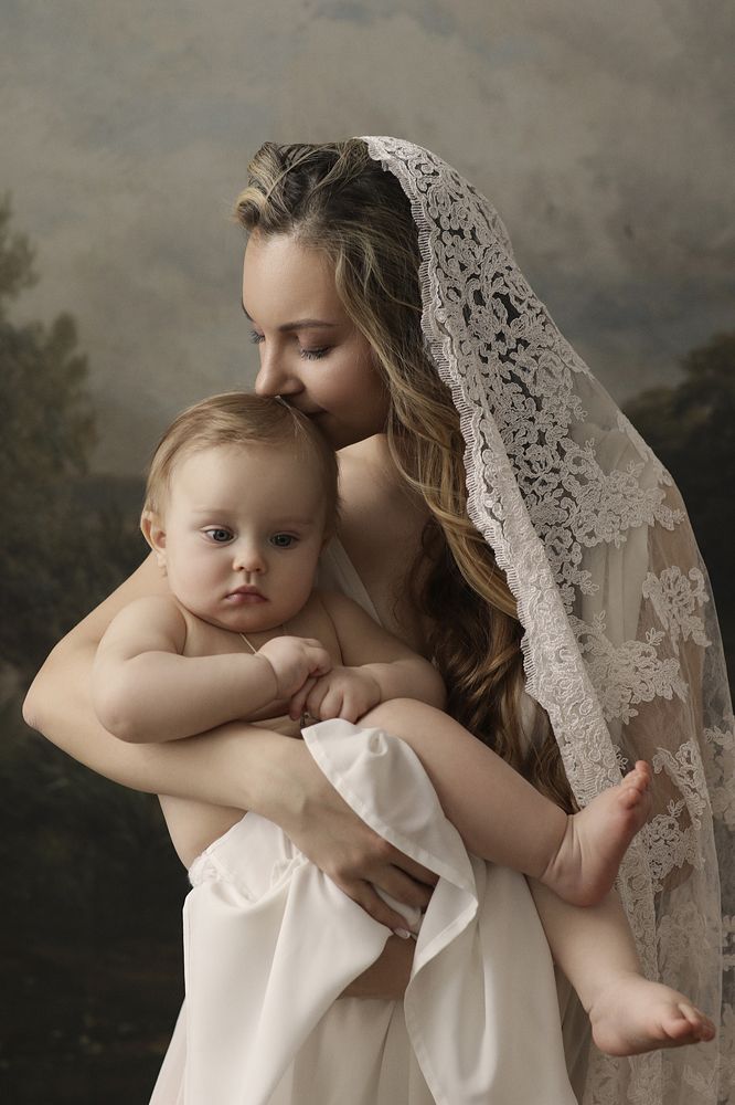 Семен в объятиях мамы