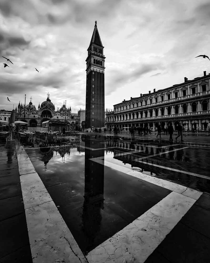 Photograph by Gabriel Hentschel