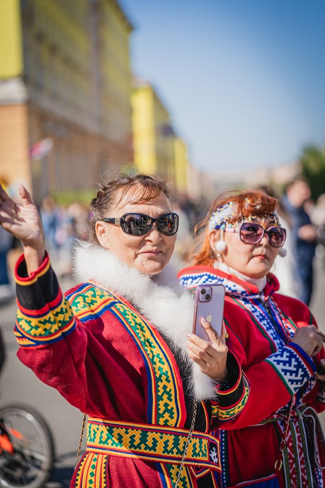 Фотография автора Андрей Карамышенко