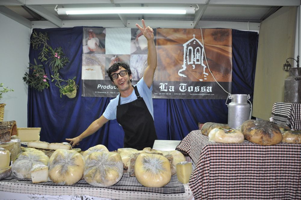 Продавец сыров