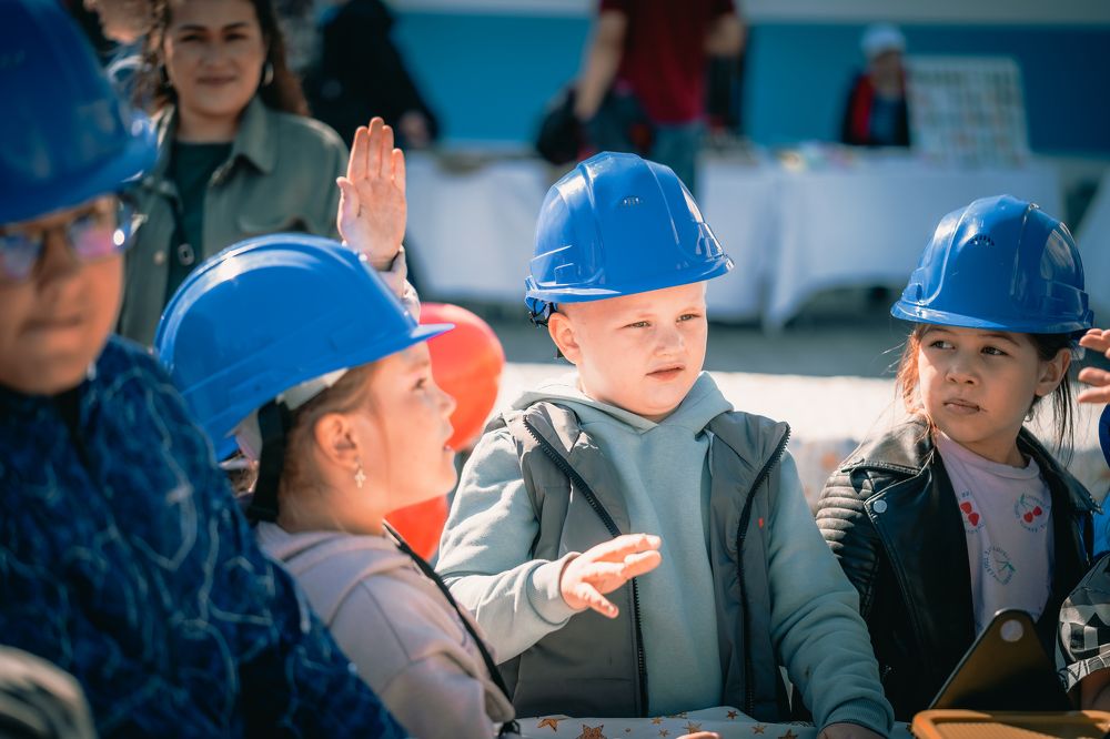 Фотография автора Андрей Карамышенко